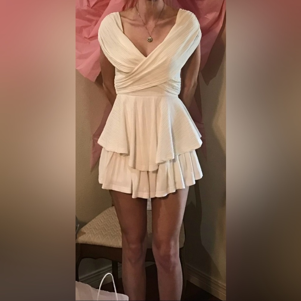 Selfie Leslie White Glory Crossover Romper Mini Dress S